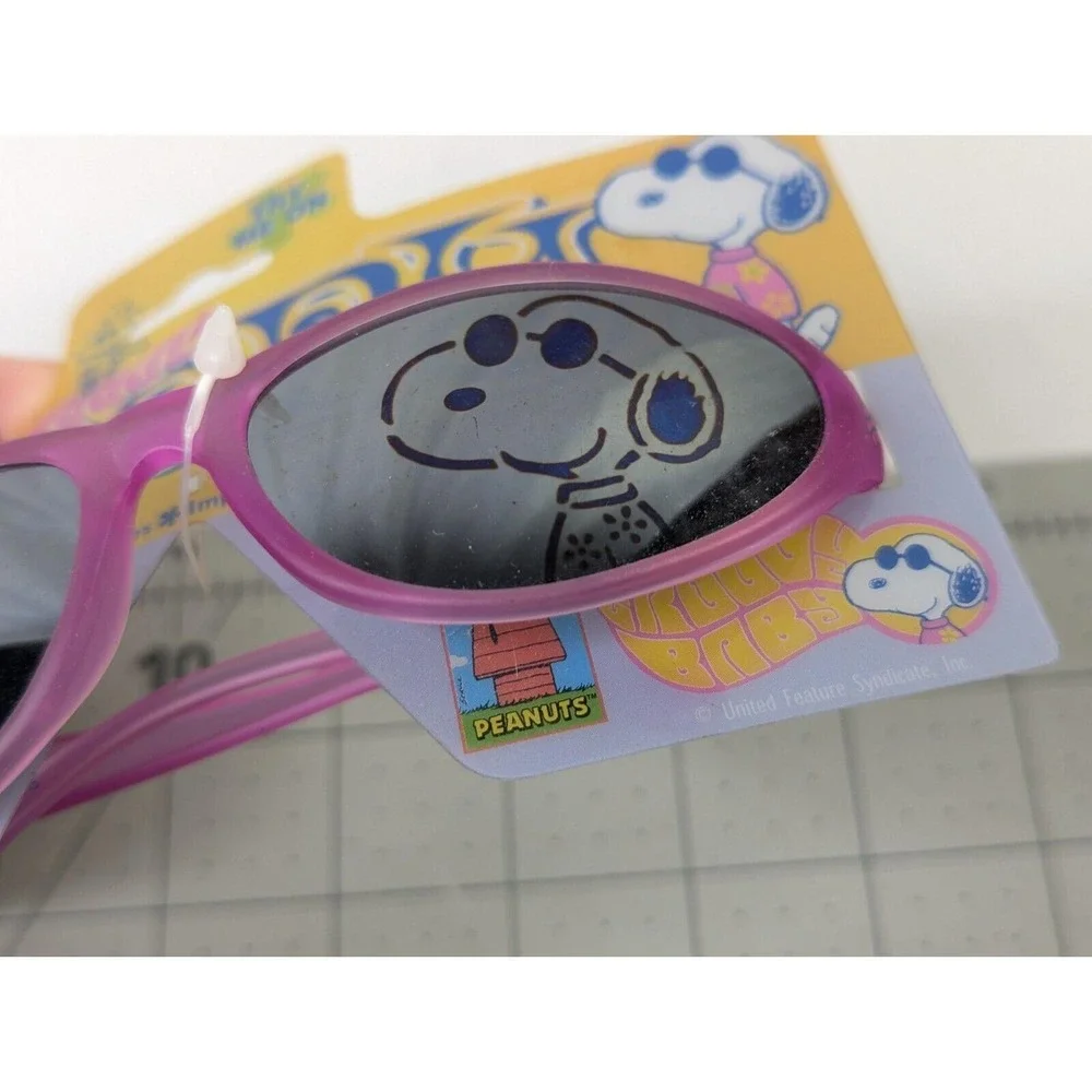 N/A groovy snoopy